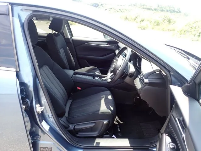 マツダ MAZDA6 セダン