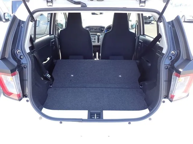 ダイハツ　ミラ　イース