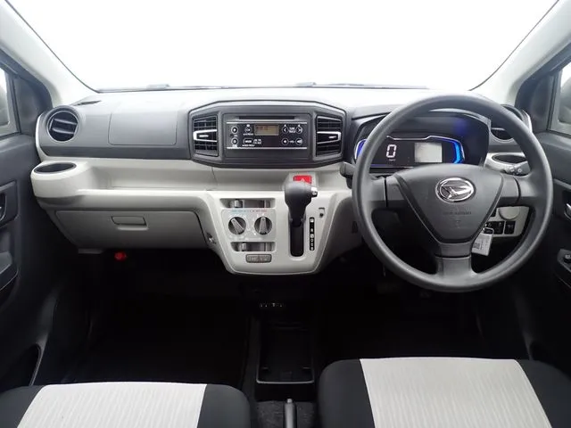 ダイハツ　ミラ　イース