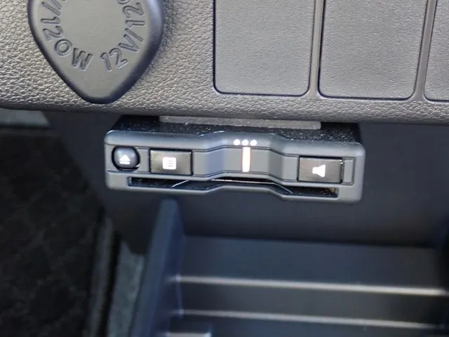 ダイハツ　ミラ　イース