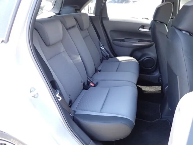 フィット　ｅ：ＨＥＶ（ホンダ）の車両写真