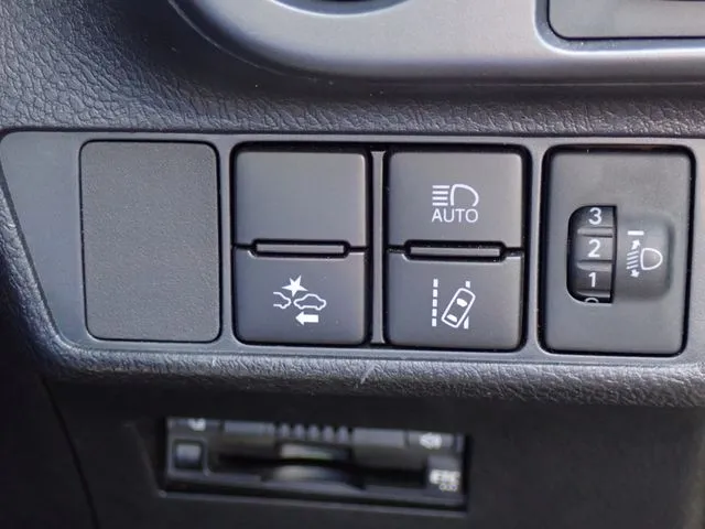 トヨタ　カローラフィールダー