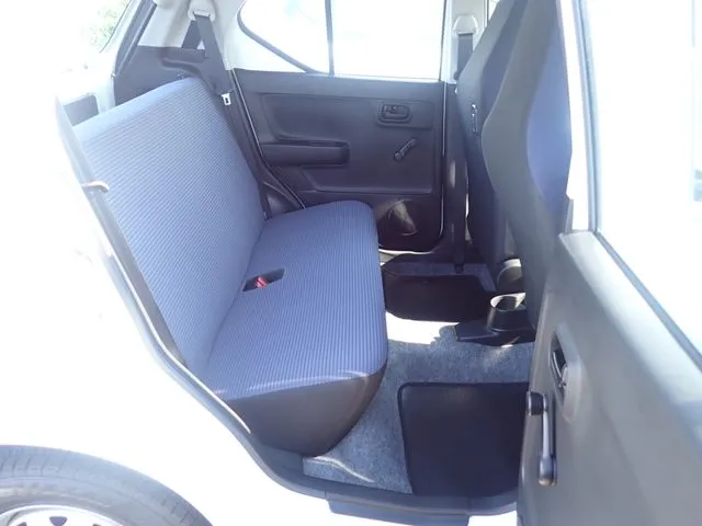 スズキ　アルト　４ＷＤ