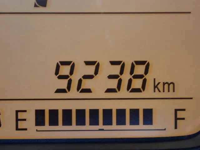 スズキ　アルト　４ＷＤ