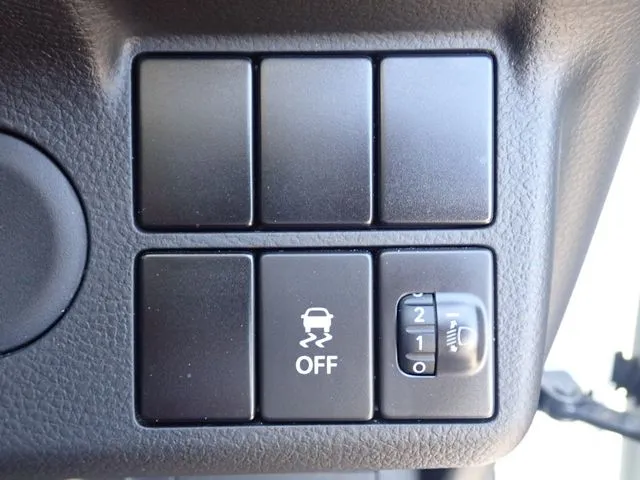 スズキ　アルト　４ＷＤ