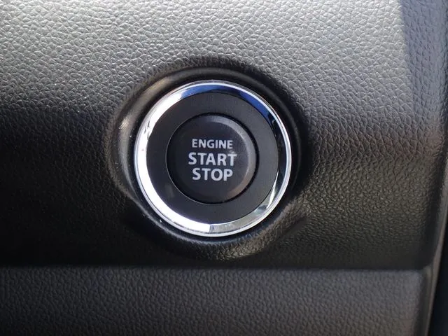 スズキ　スイフト