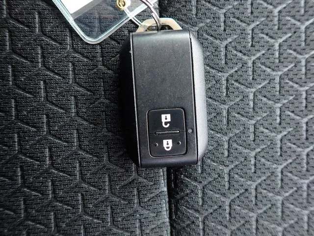 スズキ　スイフト