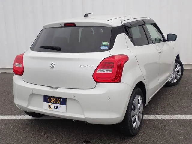 スズキ　スイフト
