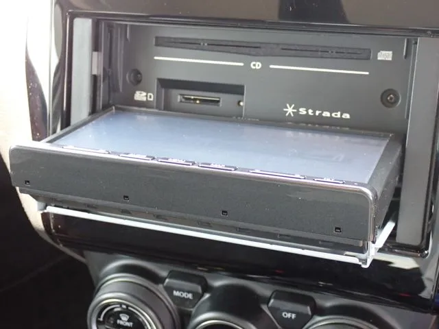 スズキ　スイフト