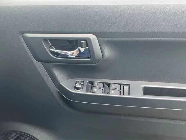 ダイハツ ミラ イース 4WD