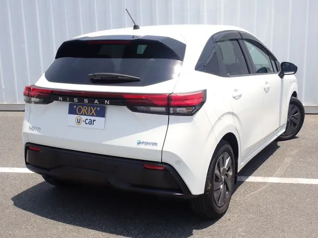 ニッサン　ノート