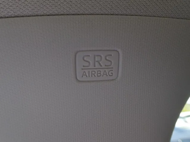 マツダ　アテンザ　セダン