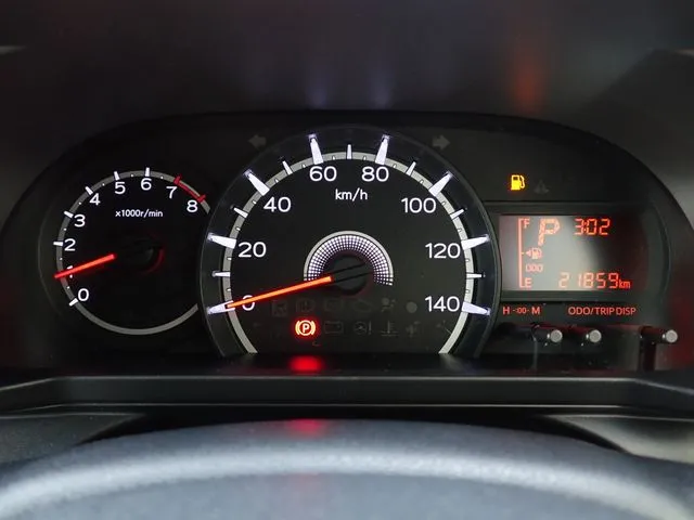 ダイハツ　ムーヴ