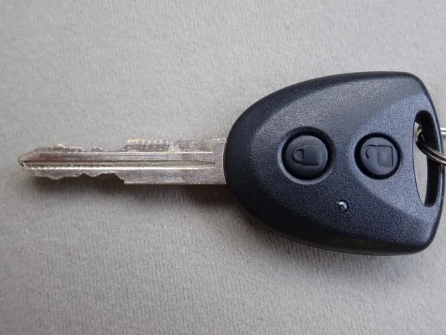 ダイハツ　ムーヴ