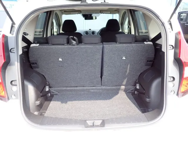 ノート（ニッサン）の車両写真