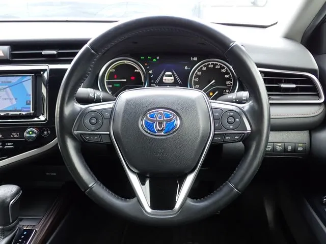 トヨタ　カムリ　ハイブリッド