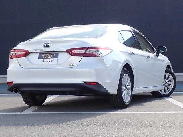 トヨタ　カムリ　ハイブリッド