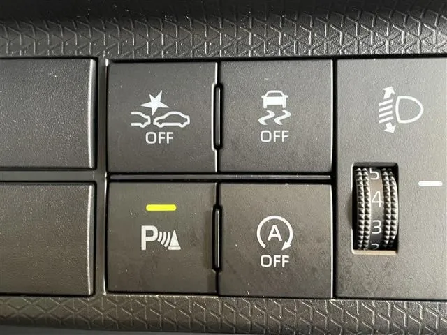 タント（ダイハツ）の車両写真