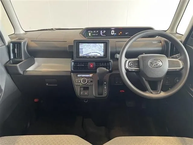 タント（ダイハツ）の車両写真