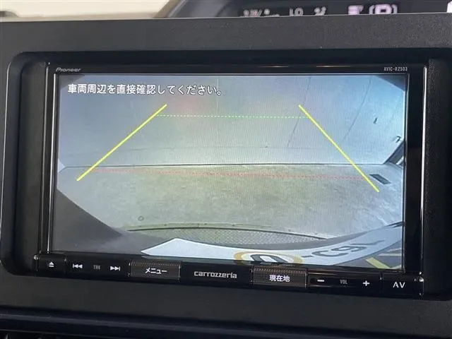 タント（ダイハツ）の車両写真