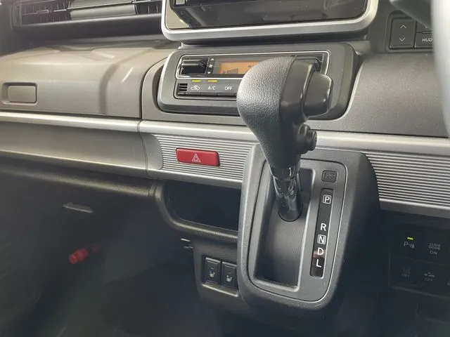 スズキ スペーシア ギア