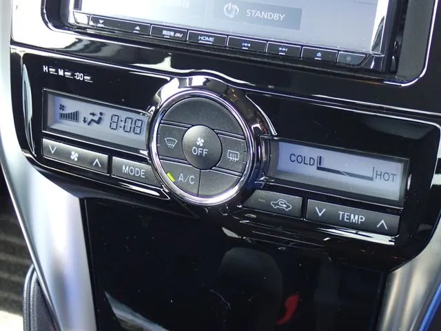 トヨタ　プレミオ