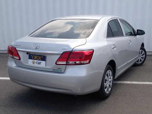 トヨタ　プレミオ
