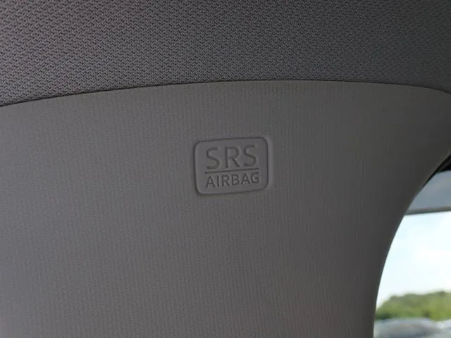 マツダ　ＭＡＺＤＡ６　セダン