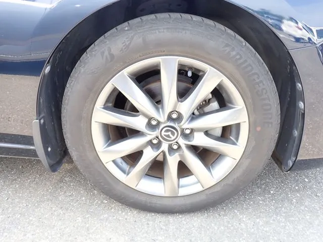 マツダ　ＭＡＺＤＡ６　セダン