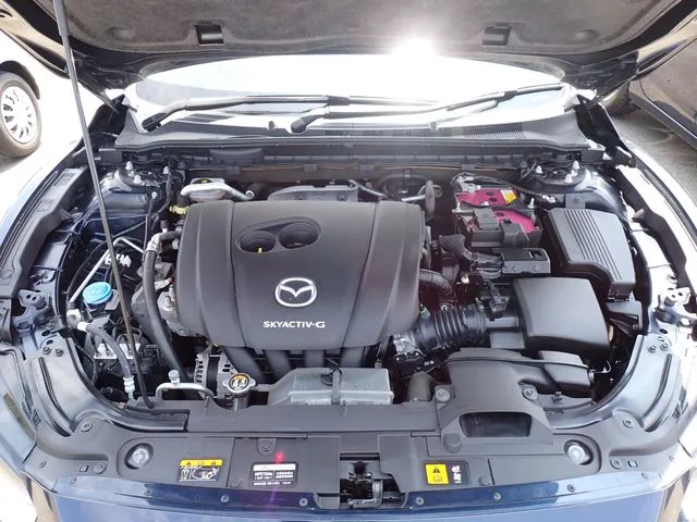 マツダ　ＭＡＺＤＡ６　セダン