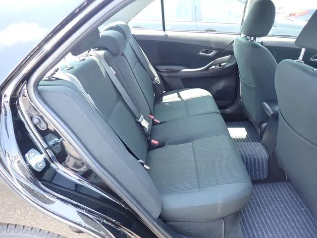 トヨタ　プレミオ