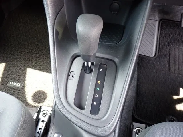 ヤリス（トヨタ）の車両写真