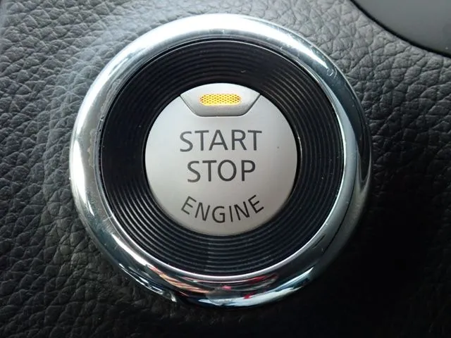 ニッサン　ティアナ