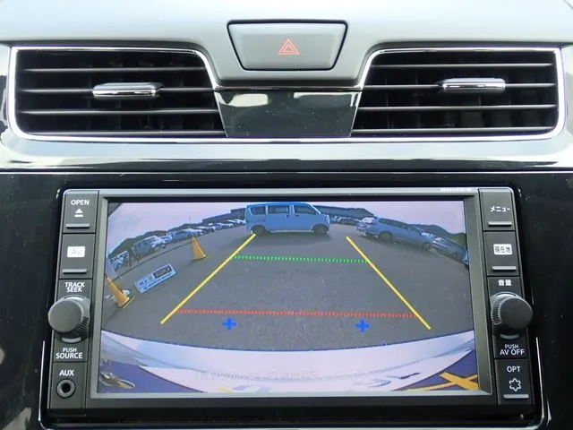 ニッサン　ティアナ