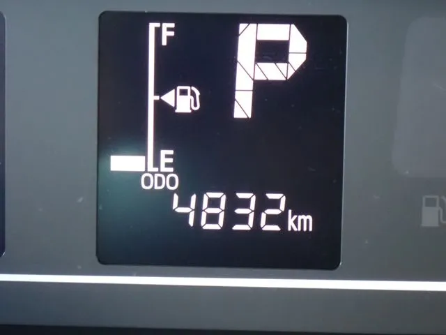 タント　カスタム（ダイハツ）の車両写真