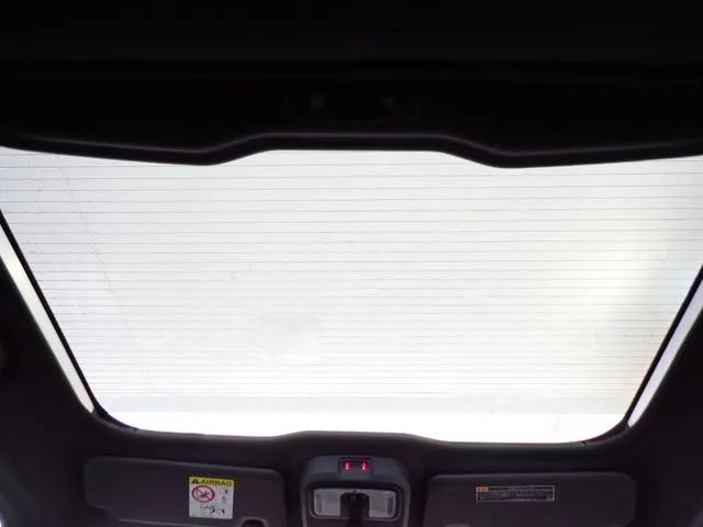 タフト（ダイハツ）の車両写真