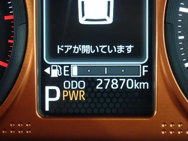 タフト（ダイハツ）の車両写真