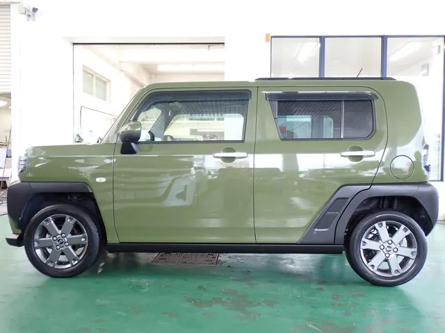 タフト（ダイハツ）の車両写真