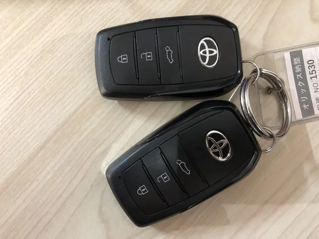 ハリアー ハイブリッド(トヨタ)の車両写真