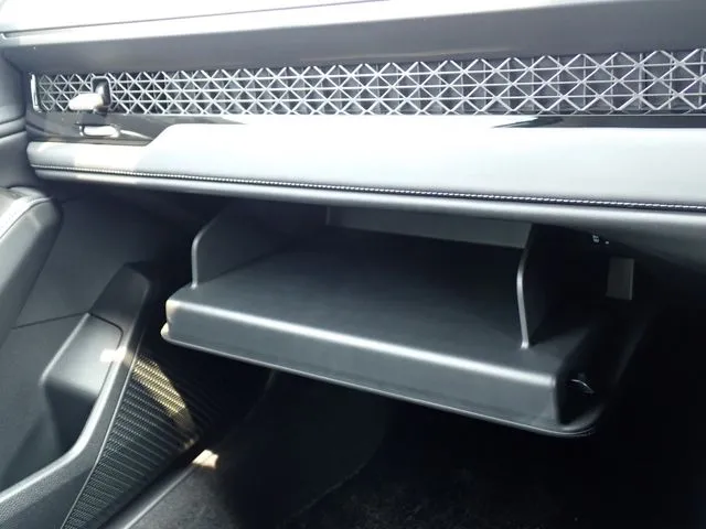 ホンダ　アコード　ハイブリッド