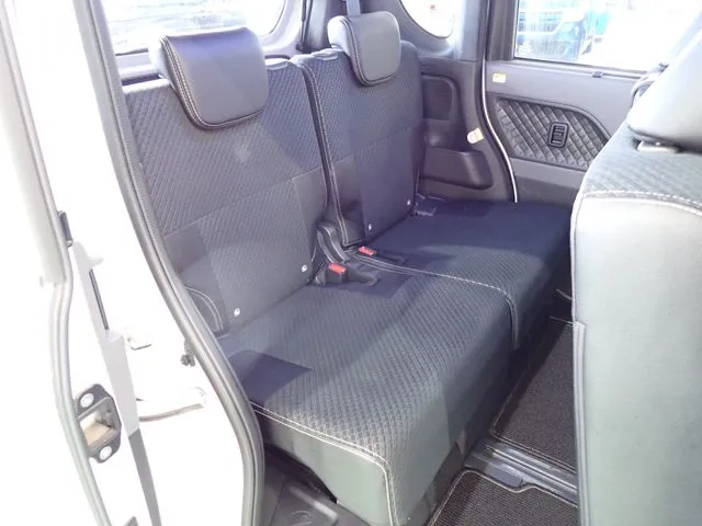 ダイハツ　タント　カスタム