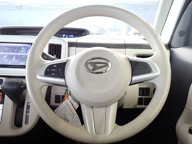 ムーヴ キャンバス(ダイハツ)の車両写真