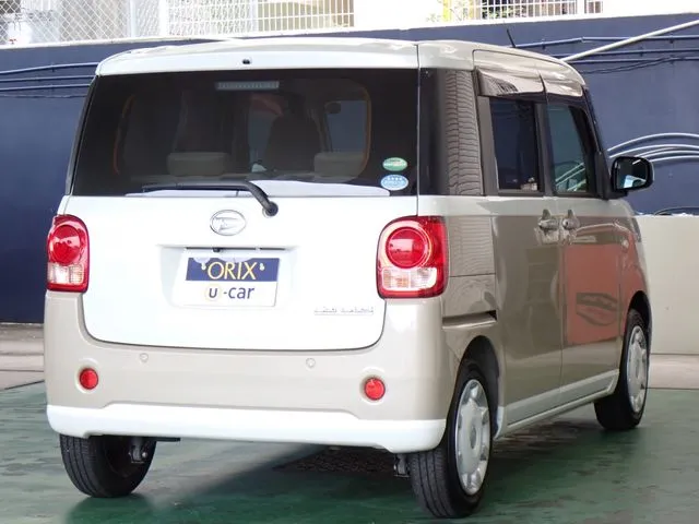 ムーヴ キャンバス(ダイハツ)の車両写真