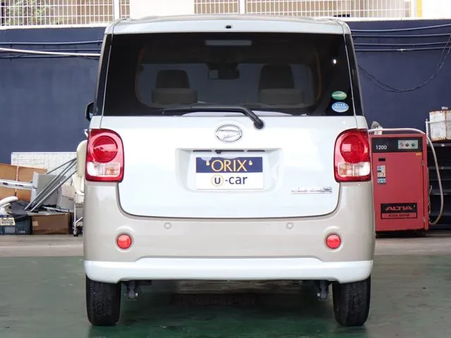 ムーヴ キャンバス(ダイハツ)の車両写真