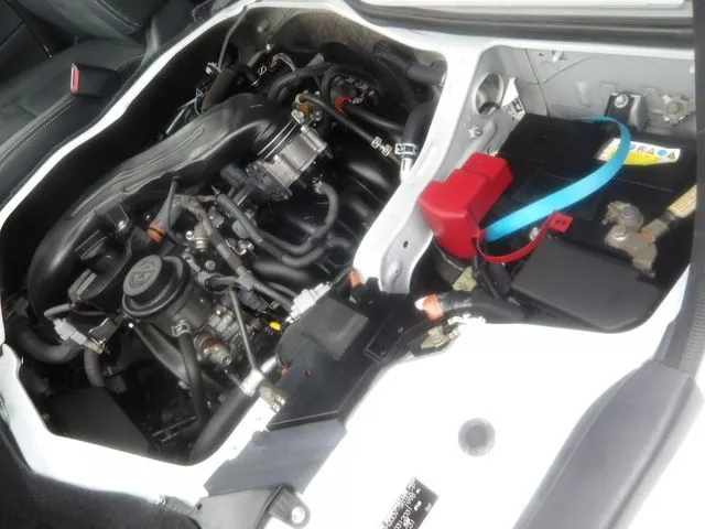 トヨタ　ハイエースバン　２ＷＤ