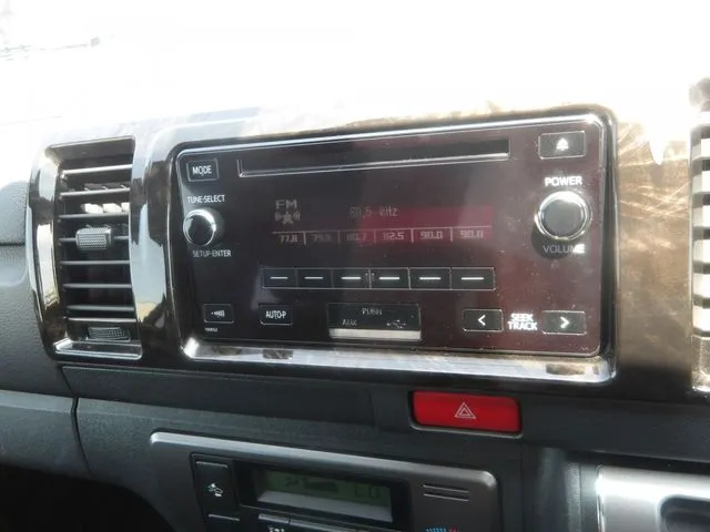 トヨタ　ハイエースバン　２ＷＤ