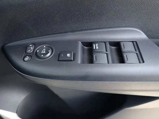 ホンダ　シャトル