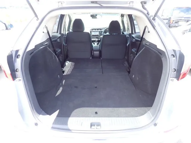 ホンダ　シャトル