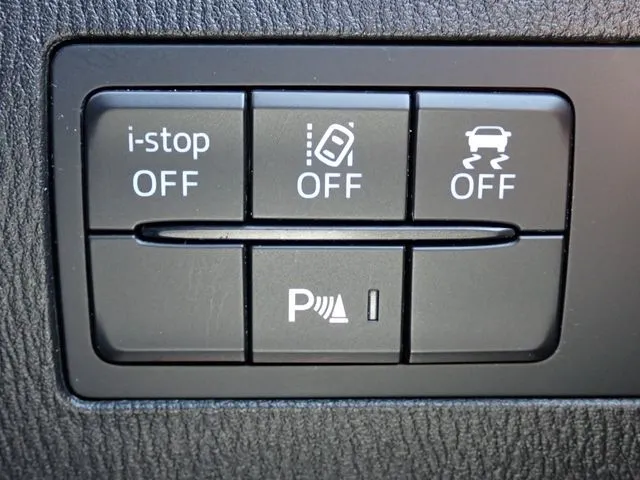 ＭＡＺＤＡ２（マツダ）の車両写真