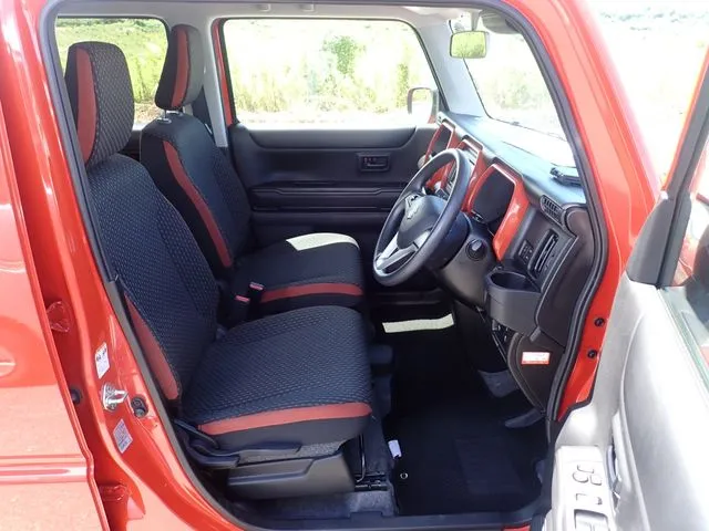 スズキ ハスラー